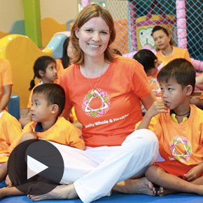 Carolin Toskar mit Kindern